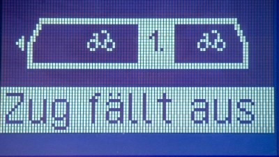 Die Bahn bemüht sich um einen Ersatzverkehr. (Symbolbild: Stefan Sauer/dpa/Symbolbild)