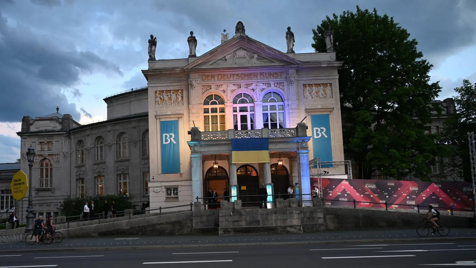 Im Prinzregententheater wird der Bayerischer Filmpreis verliehen. (Foto: Ursula Düren/dpa)