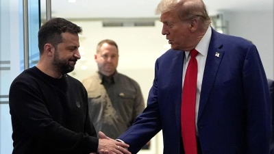 Trump und Selenskyj treffen sich in New York. (Foto: Julia Demaree Nikhinson/AP/dpa)