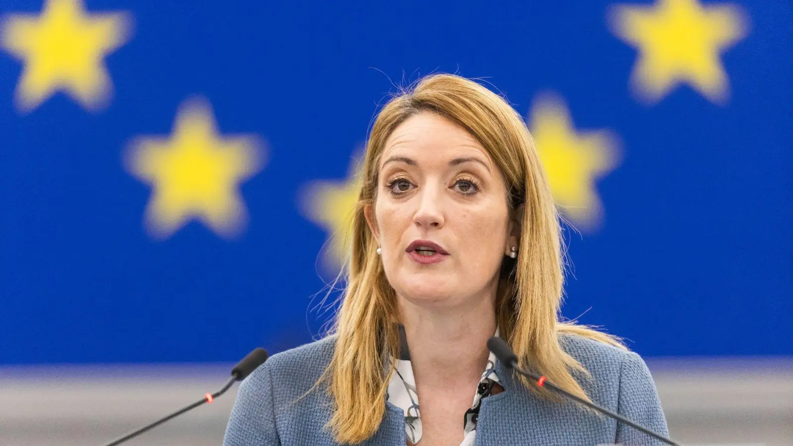 Noch ist unklar, ob der EU-Parlamentspräsidentin Roberta Metsola Konsequenzen drohen. (Foto: Philipp von Ditfurth/dpa)