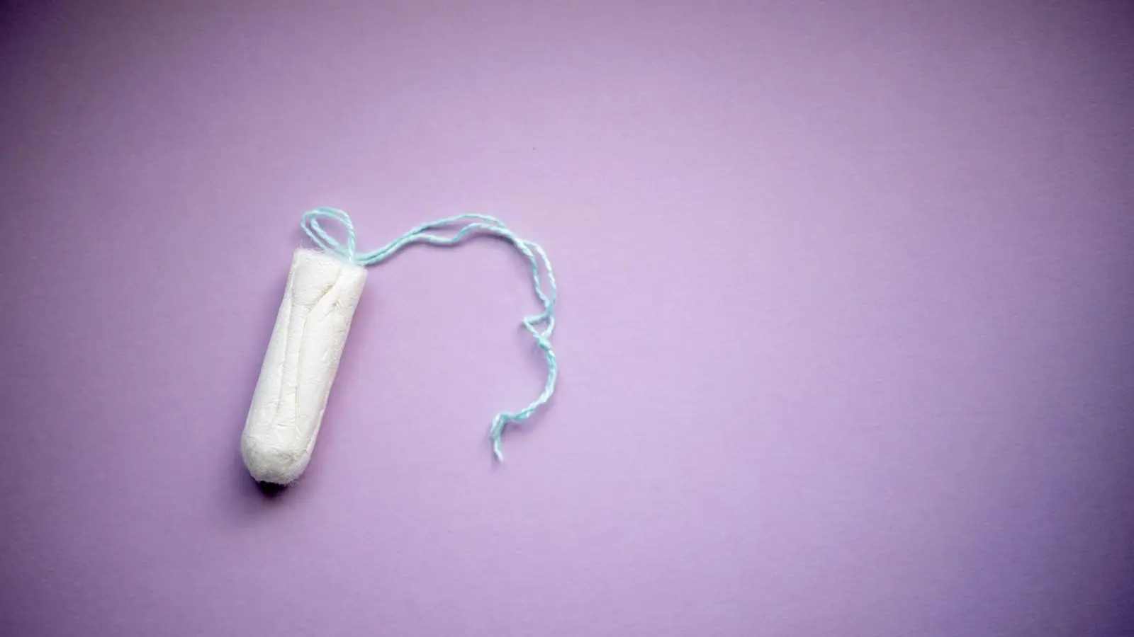 Das Ausbleiben der Menstruation - in der Medizin Amenorrhö genannt - kann auch mit dem Lebensstil zu tun haben. (Foto: Zacharie Scheurer/dpa-tmn/Illustration)