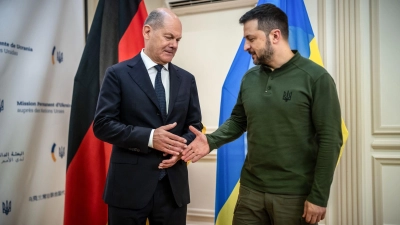 US-Präsident Biden kommt nicht nach Berlin. Dafür empfängt Scholz am Freitag einen anderen Besucher in Berlin. (Foto: Michael Kappeler/dpa)