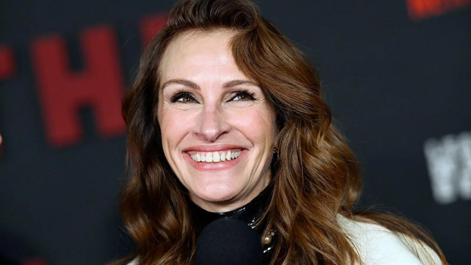 „Ich habe Vinyl, ich habe Fotoalben, ich habe all dieses Zeug“, sagt Schauspielerin Julia Roberts. (Foto: Evan Agostini/Invision/AP/dpa)