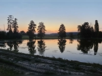 Sonnenuntergang am Weiher - gesehen bei Gerhardshofen. (Foto: Roland Grau)