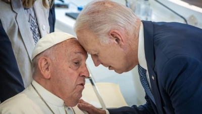 Kurz vor seinem Abschied aus dem Amt plant Joe Biden noch ein Treffen mit dem Papst - in Italien. (Archivbild) (Foto: Michael Kappeler/dpa)