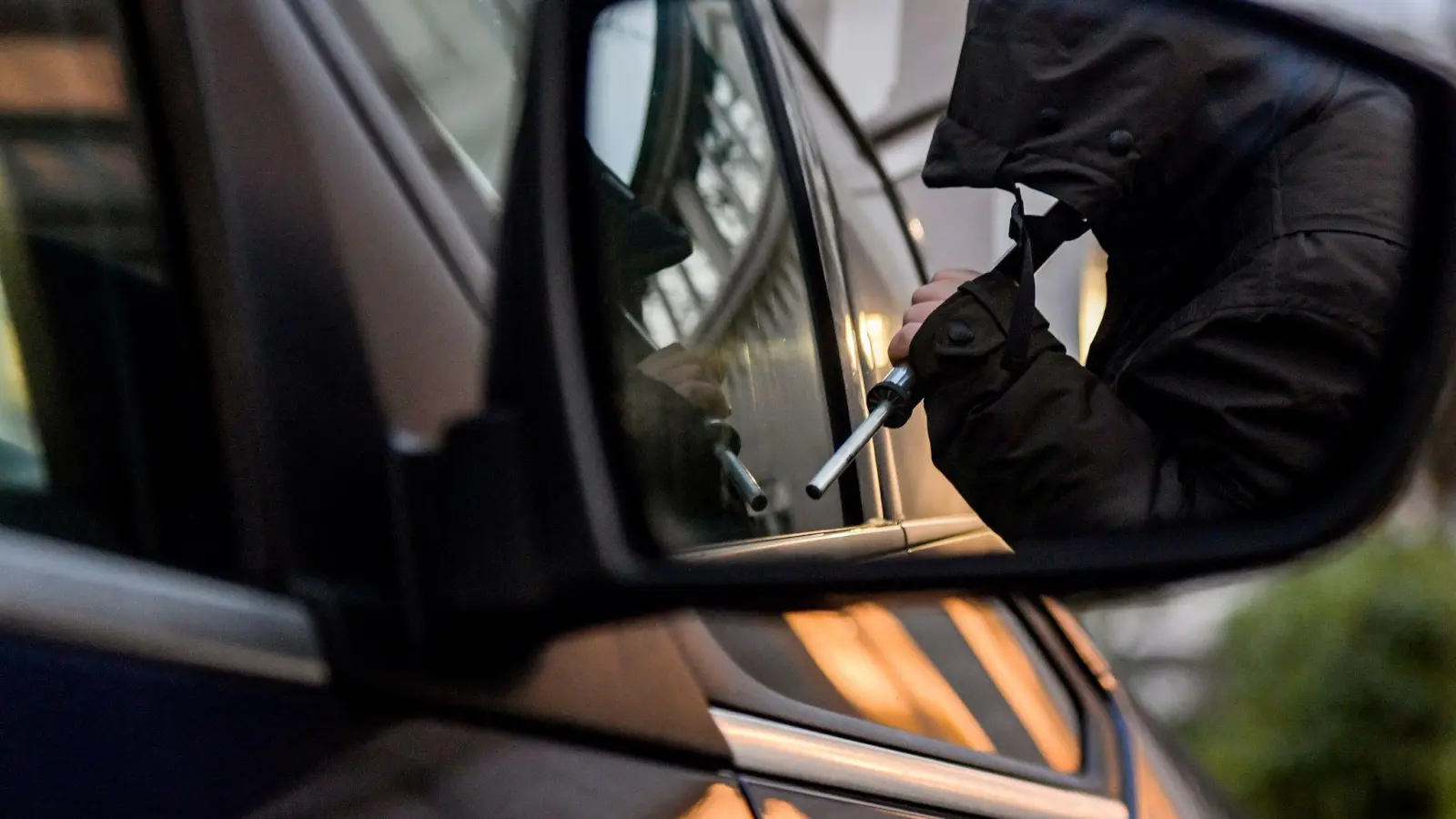 BKA registriert mehr gestohlene Autos. (Symbolbild)  (Foto: Axel Heimken/dpa)