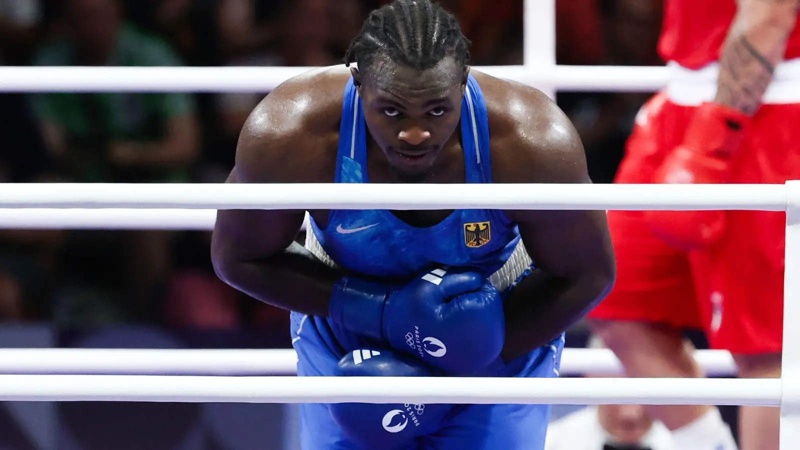 Boxer Nelvie Tiafack hat eine olympische Medaille sicher. (Foto: Jan Woitas/dpa)