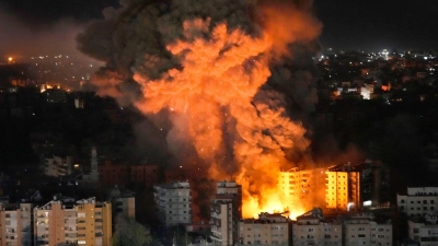 Israels Luftwaffe nimmt weiter Ziele im Libanon unter Beschuss.  (Foto: Hussein Malla/AP/dpa)