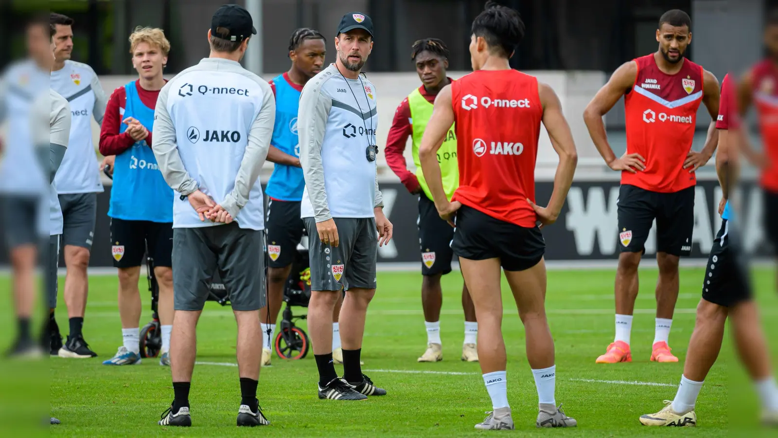 Auf die neue Saison bereitet sich der VfB Stuttgart auch in Japan vor. (Foto: Marco Wolf/dpa)