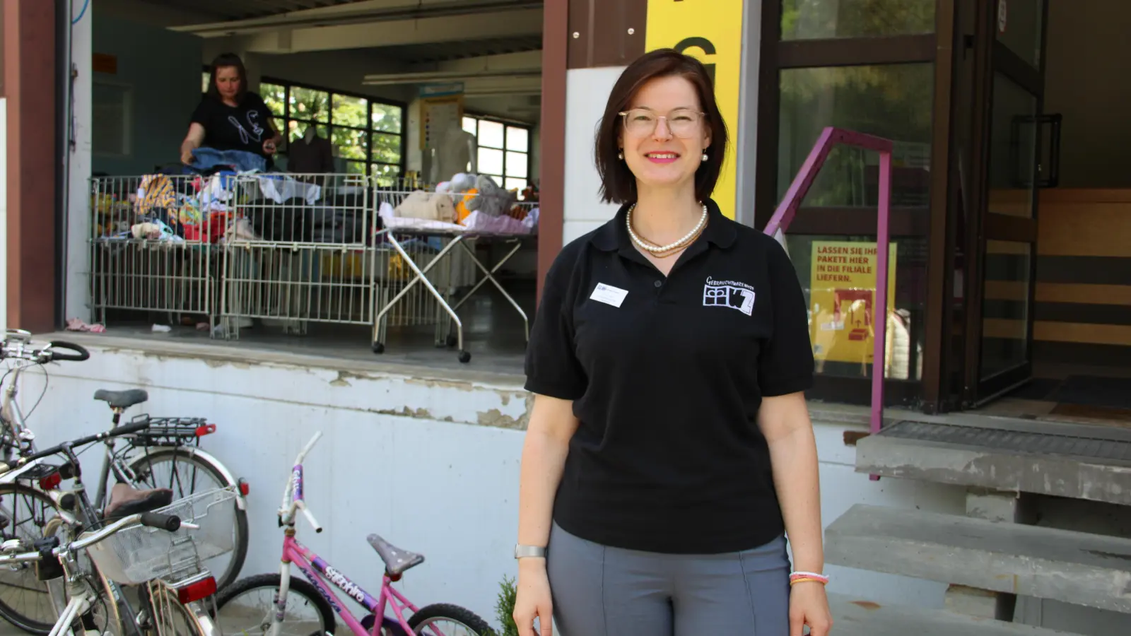 Eigentlich wohnt und arbeitet Carolina Kern in Nürnberg. Jeden Montag fährt sie jedoch nach Rothenburg, um vor Ort für die Mitarbeitenden da zu sein. (Foto: Pauline Held)