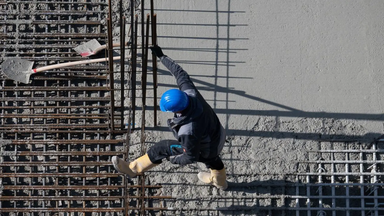 Weltweit erwartet die OECD in diesem Jahr ein Wachstum von 3,1 Prozent. Für Deutschland rechnet die Organisation nur mit einem Plus von 0,2 Prozent (Symbolbild). (Foto: Soeren Stache/dpa)