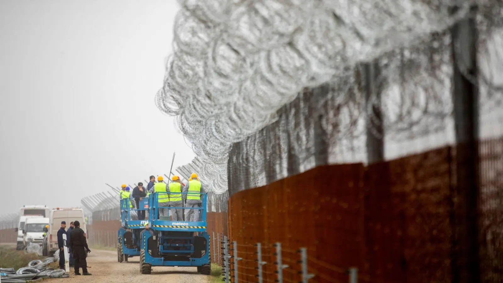 Ungarn will die EU für Zaun an südlichen Grenzen zur Kasse bitten (Foto: Tibor Rosta/MTI/AP/dpa)