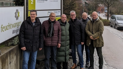 Die Vertreter des Krankenhausfördervereins sehen Potenzial im Medizinstandort Feuchtwangen. Auf dem Bild sind (von links) Dr. Wolfgang Langer, Hans Zwanzger, Richard Ruttmann, Bürgermeister Patrick Ruh, Uwe Koch und Dr. Detlef Fuchs zu sehen. (Foto: Krankenhausförderverein)