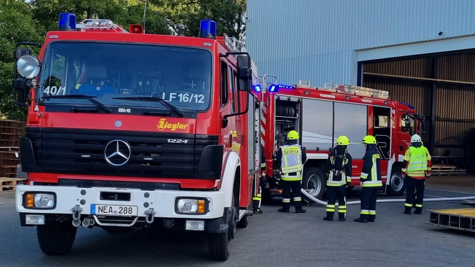 In einem Industriebetrieb in Diespeck kam es am Montagmorgen zu einem Feuerwehreinsatz. (Foto: Rainer Weiskirchen)