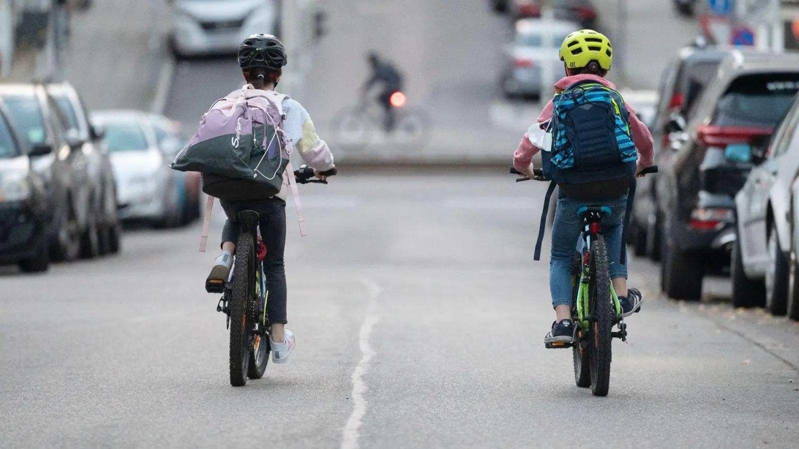 Polizeipräsidium Mittelfranken: Viele Kinder in der Stadt können nicht oder nicht ausreichend gut Radfahren. (Archivbild) (Foto: Marijan Murat/dpa)