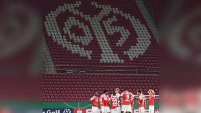 Bei der Mitgliederversammlung des FSV Mainz 05 wurde Stefan Hofmann als Vereins- und Vorstandsvorsitzender wiedergewählt. (Foto: Arne Dedert/dpa)