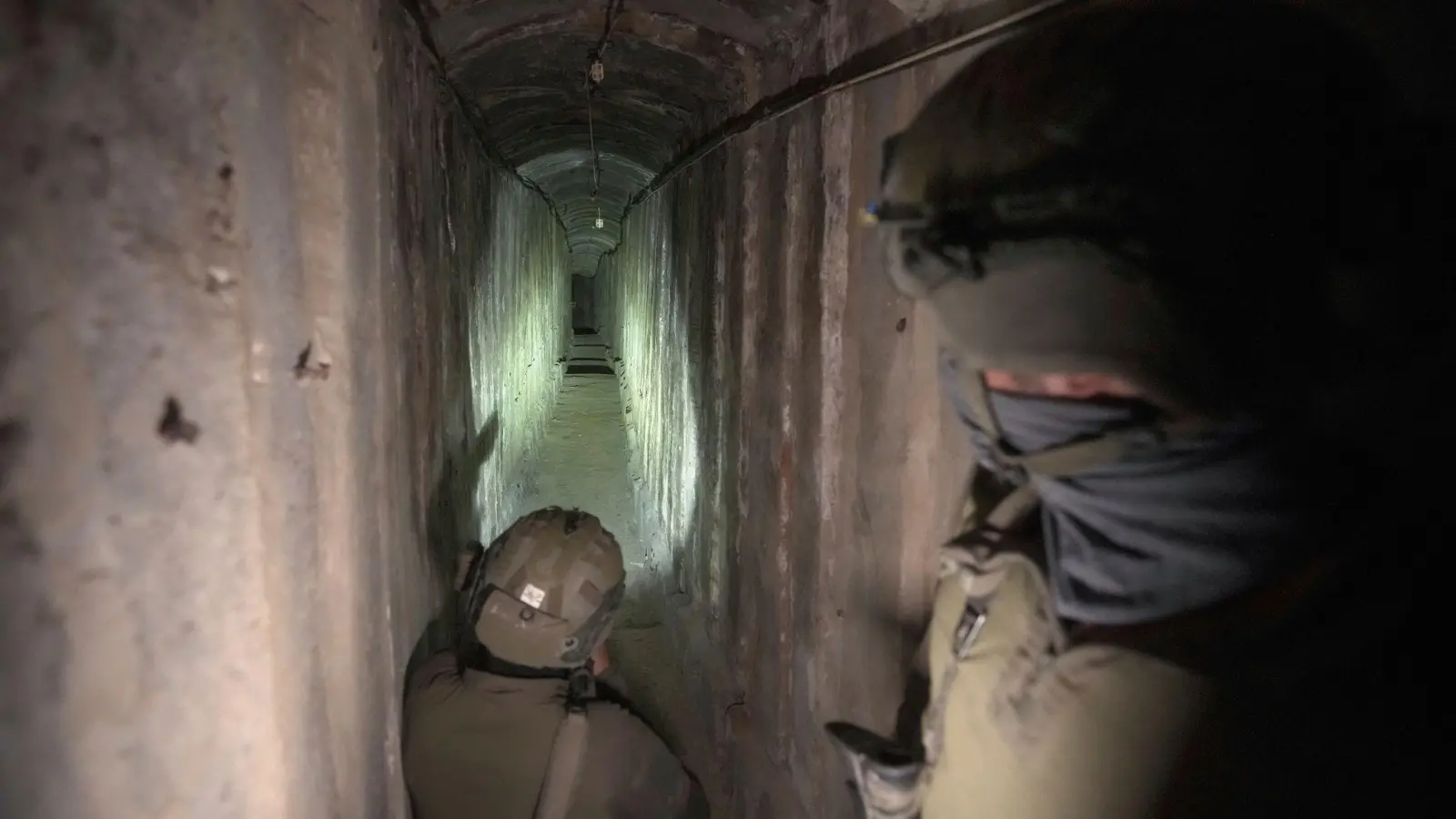 Die Hamas hat nach Angaben des israelischen Militärs unter dem Gazastreifen ein weit verzweigtes Tunnelsystem angelegt. (Foto: Victor R. Caivano/AP/dpa)