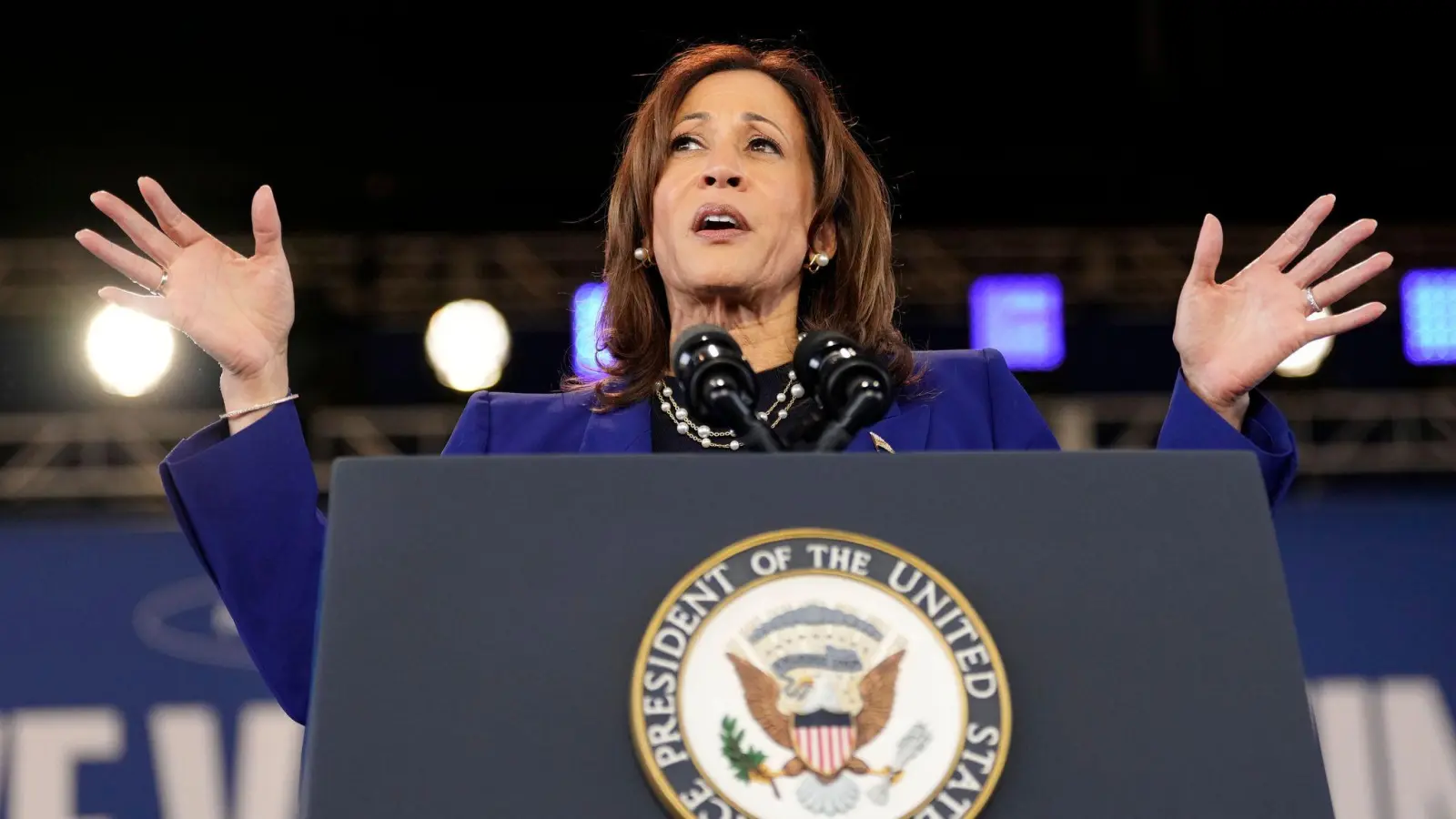 Harris wollte ein Botschaft der Einheit vermitteln. (Foto: Ross D. Franklin/AP)