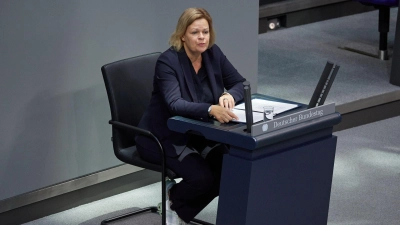 Innenministerin Nancy Faeser warb für das Paket. (Foto: Joerg Carstensen/dpa)