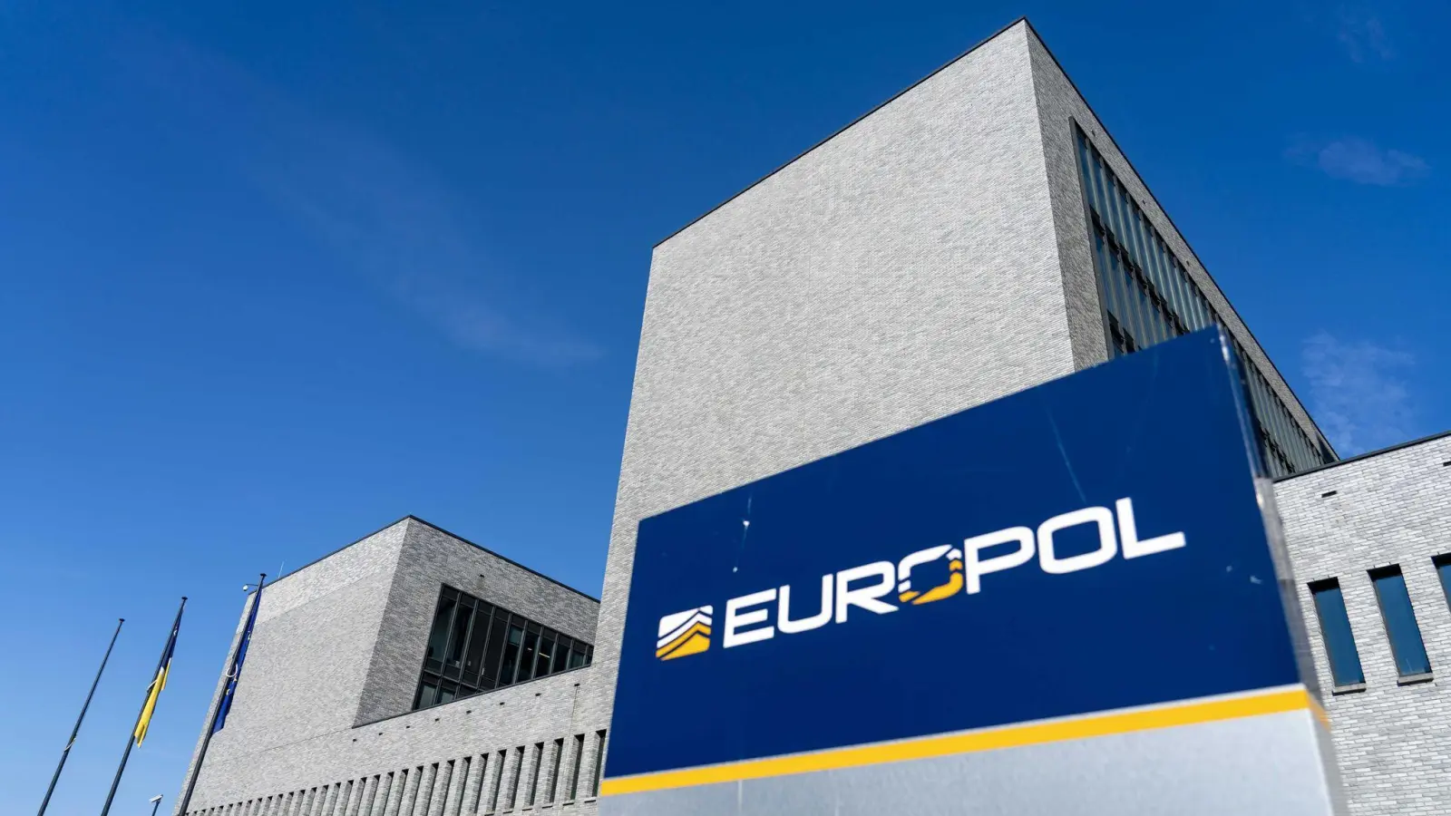 Blick auf das Gebäude von Europol. Europol ist die EU-Polizeibehörde mit Sitz in Den Haag. (Foto: Jerry Lampen/anp/dpa)