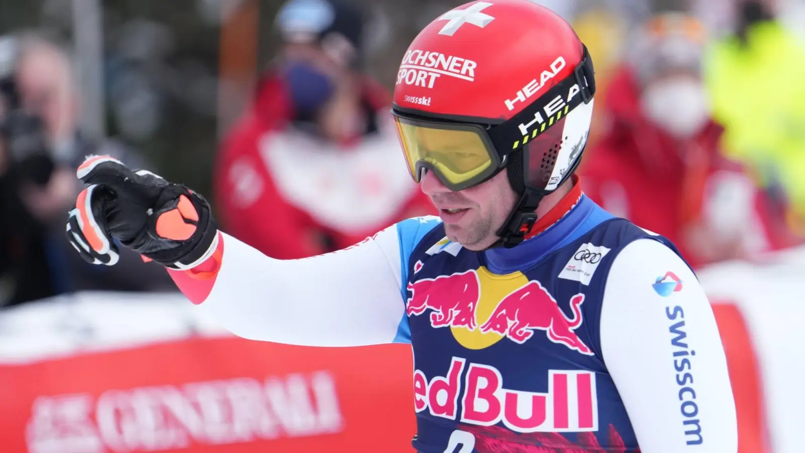 Der Schweizer Beat Feuz legte auf der Streif eine starke Abfahrt hin. (Foto: Georg Hochmuth/APA/dpa)