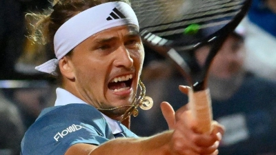 Steht beim Turnier in Rom im Halbfinale: Alexander Zverev. (Foto: Antonietta Baldassarre/AP/dpa)