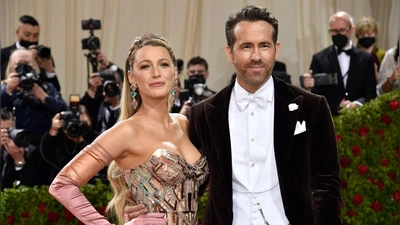 Blake Lively und Ryan Reynolds spenden wie Popstar Taylor Swift für die Hurrikan-Opfer in den USA. (Archivbild) (Foto: Evan Agostini/Invision/AP/dpa)