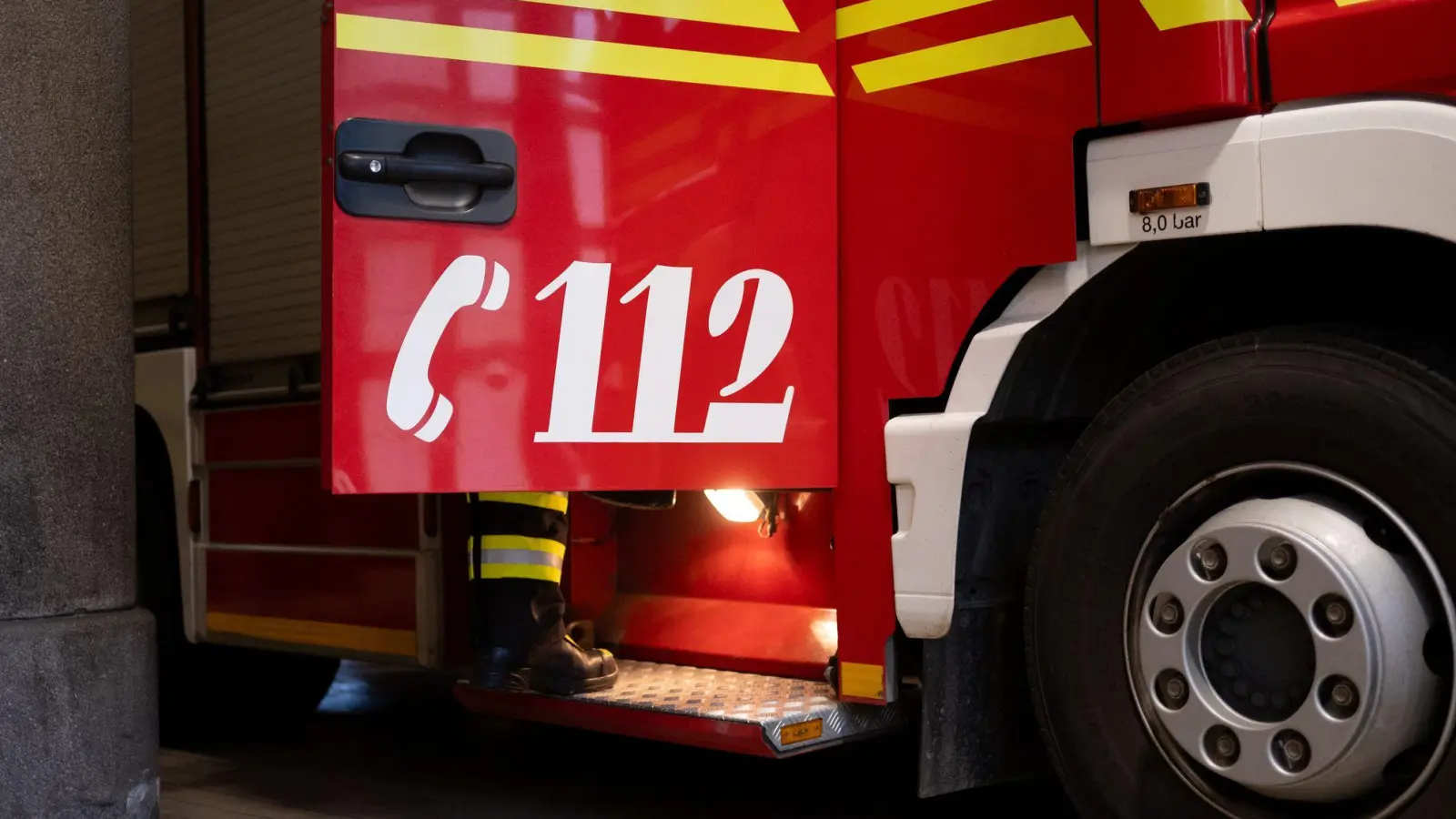 Die Feuerwehr löschte einem Polizeisprecher zufolge den Brand. (Symbolbild) (Foto: Niklas Treppner/dpa)