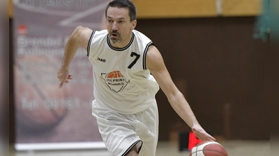 Gerade als Spieler verabschiedet, übernimmt Holger Wägner nun als Trainer das Regionalliga-Team der Neustädter Basketballer. (Foto: Martin Rügner)