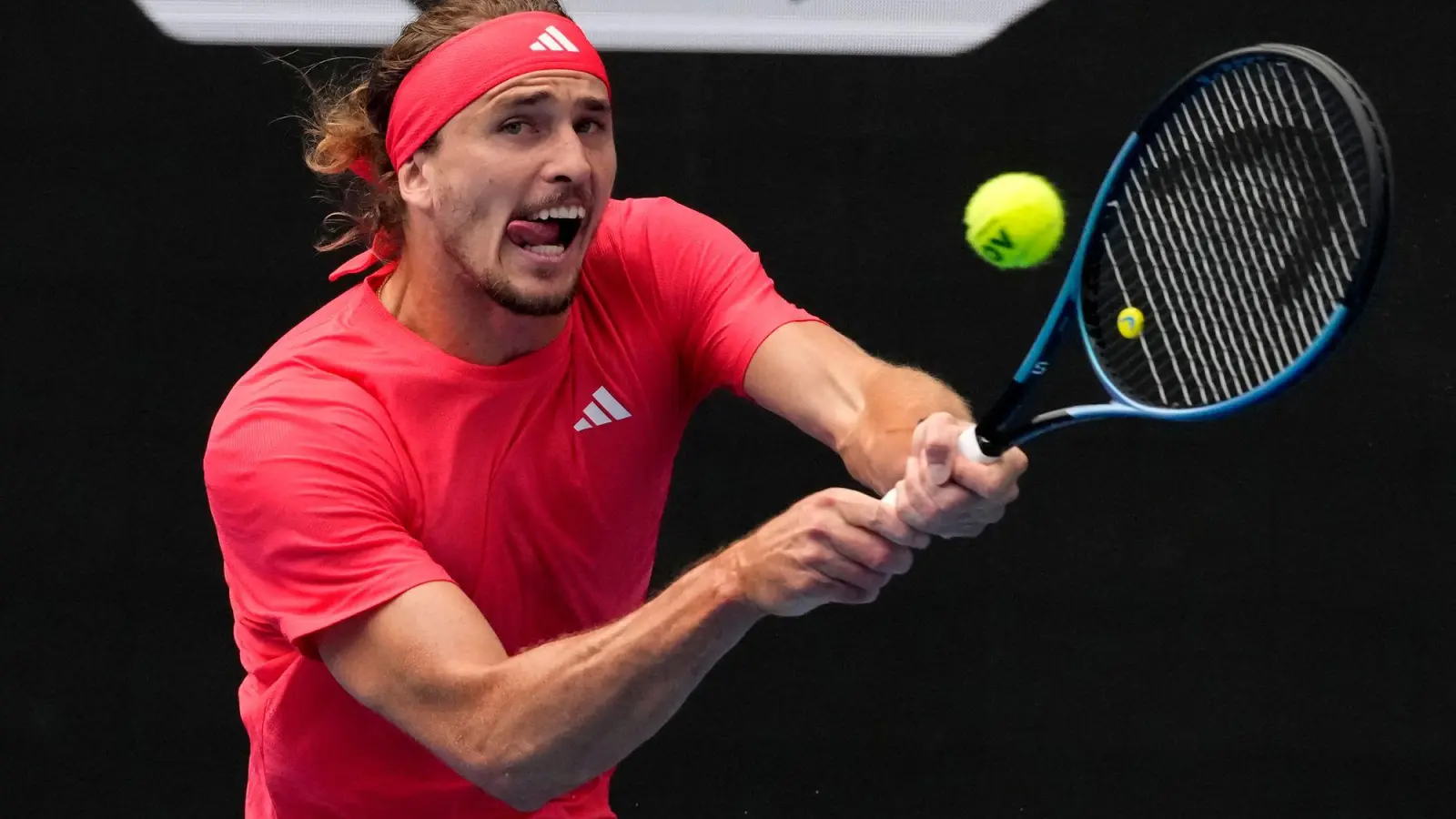 Alexander Zverev gibt auch im Achtelfinale alles (Foto: Manish Swarup/AP/dpa)