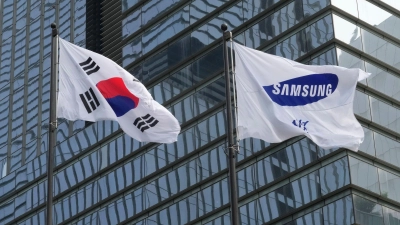 Samsung Electronics meldet einen deutlichen Anstieg des Betriebsgewinns für das abgelaufene Quartal. (Foto: Ahn Young-joon/AP/dpa)
