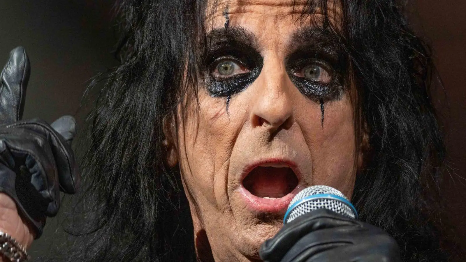 Ab Juni ist US-Musiker Alice Cooper in diesem Jahr auch auf Tour durch Deutschland. (Foto: Jim Z. Rider/Zuma Press/dpa)