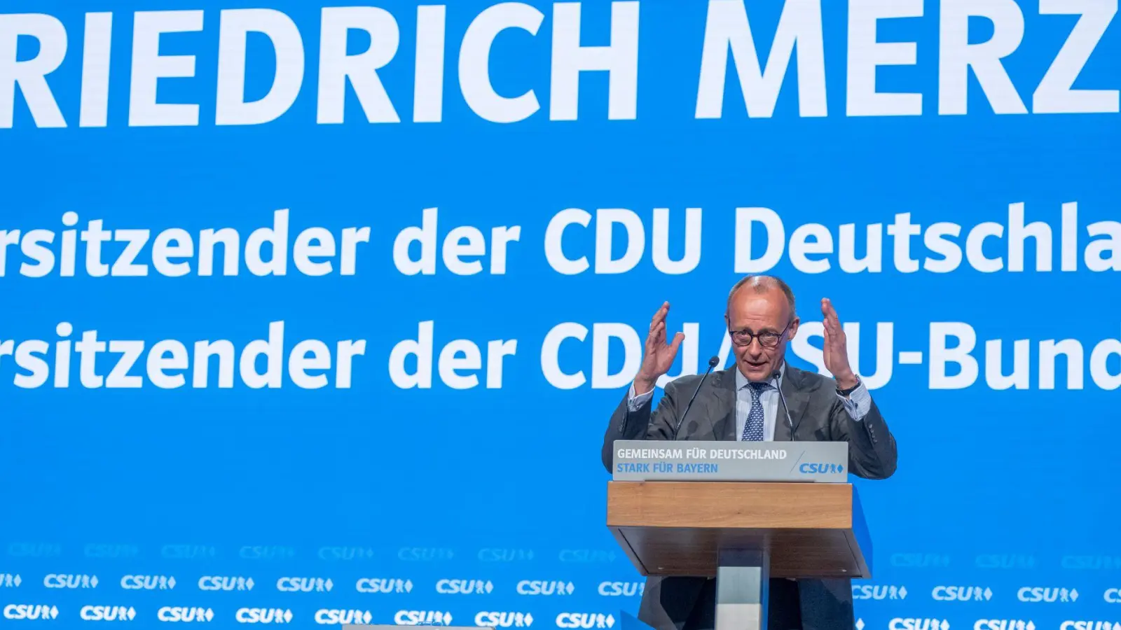 Klare Worte von Friedrich Merz auf dem CSU-Parteitag. (Foto: Peter Kneffel/dpa)