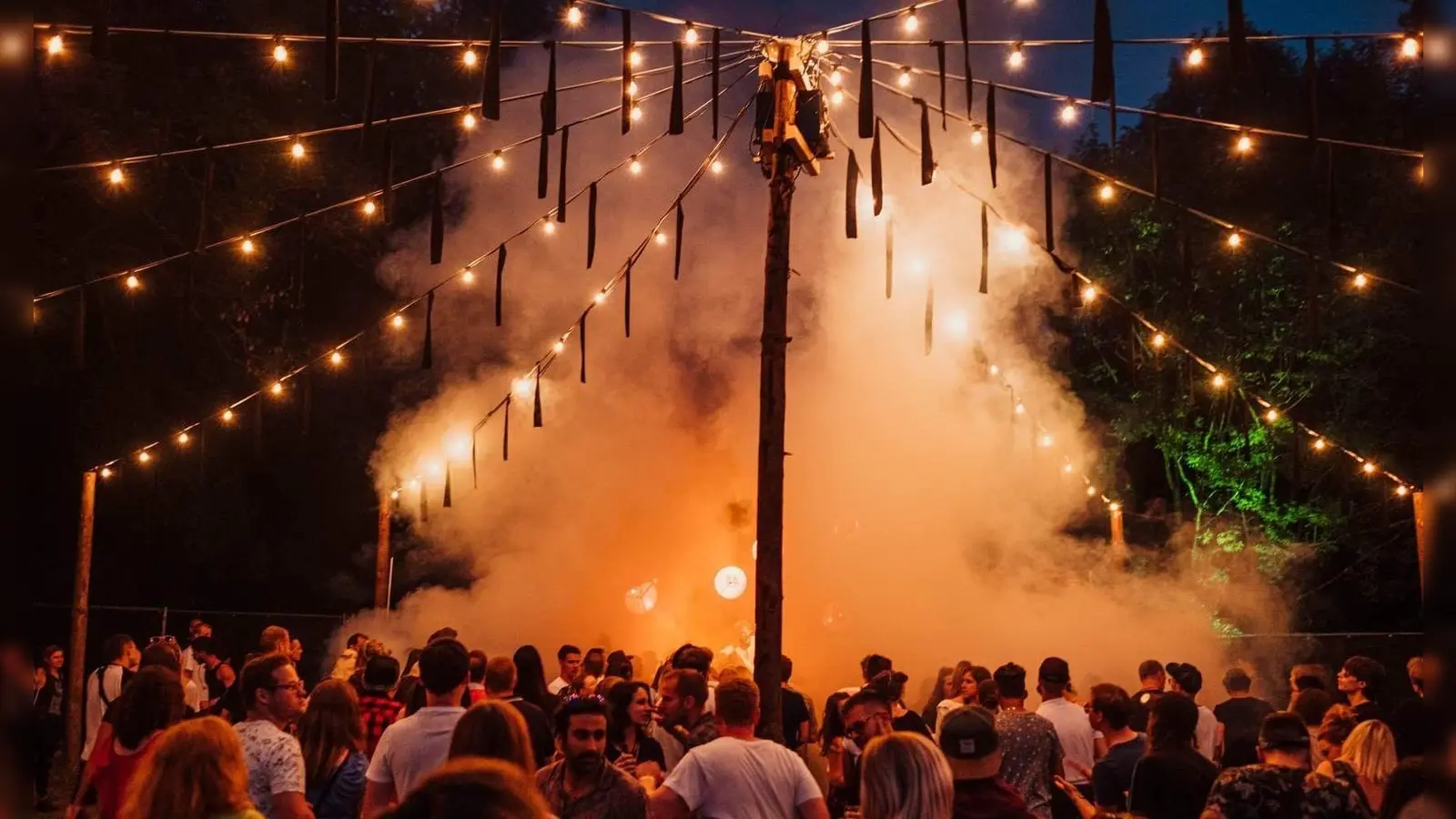 Zum sechsten Mal findet das Klangtal-Festival in Rothenburg statt. Das Bild zeigt eine vorherige Ausgabe des Events. (Foto: Joe Schoebel/starcutfoto)