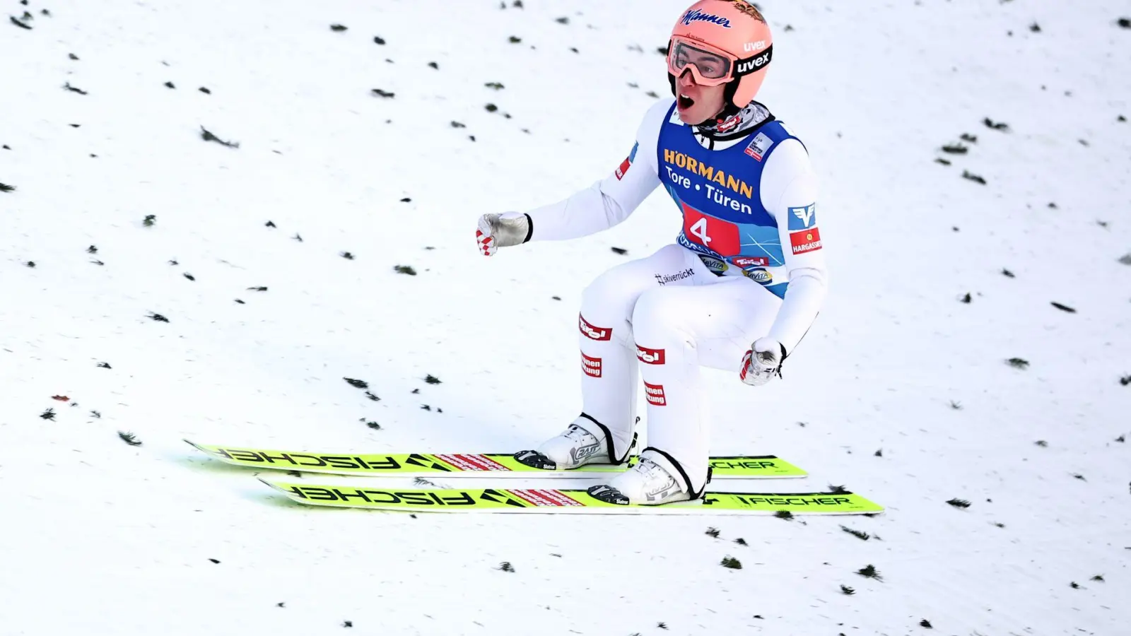 Vierschanzentournee: Stefan Kraft siegt beim österreichischen Dreifach-Triumph in Innsbruck. (Foto: Daniel Karmann/dpa)