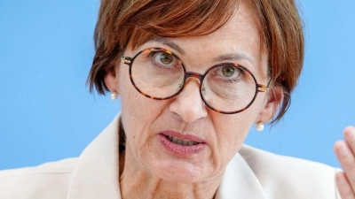 Bettina Stark-Watzinger (FDP), Bundesministerin für Bildung und Forschung, will nicht von ihrem Amt zurücktreten. (Foto: Kay Nietfeld/dpa)