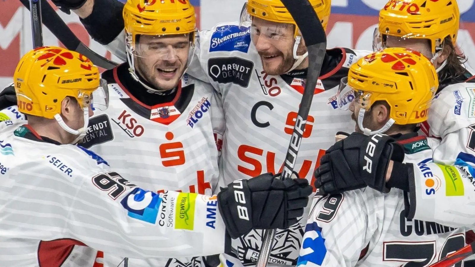 Die Fischtown Pinguins gehen als Tabellenerster in die DEL-Playoffs. (Foto: Andreas Gora/dpa)