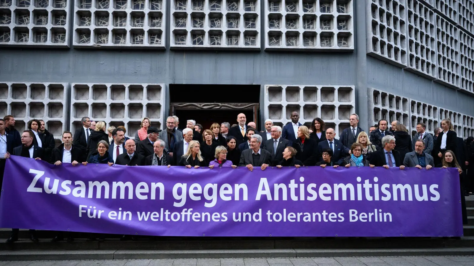 Am Jahrestag des Hamas-Überfalls in Israel gab es in Berlin eine Gedenkveranstaltung. (Archivbild) (Foto: Bernd von Jutrczenka/dpa)