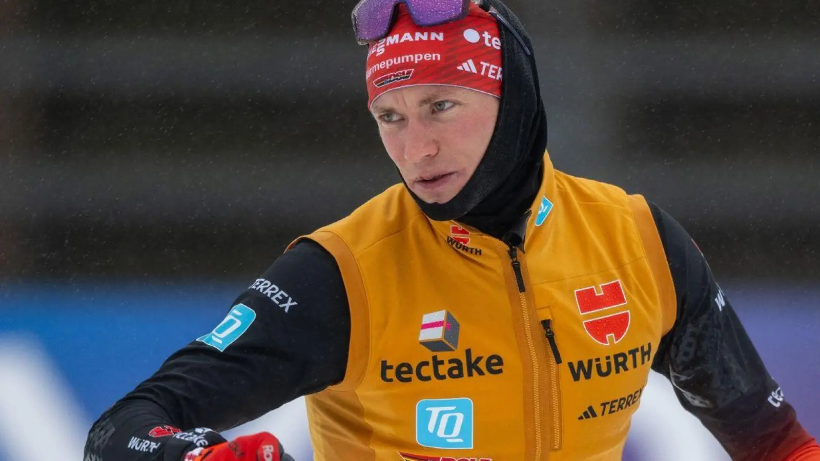 Geht am Samstag beim Männer-Sprint in Nove Mesto an den Start: Biathlet Benedikt Doll. (Foto: Hendrik Schmidt/dpa)