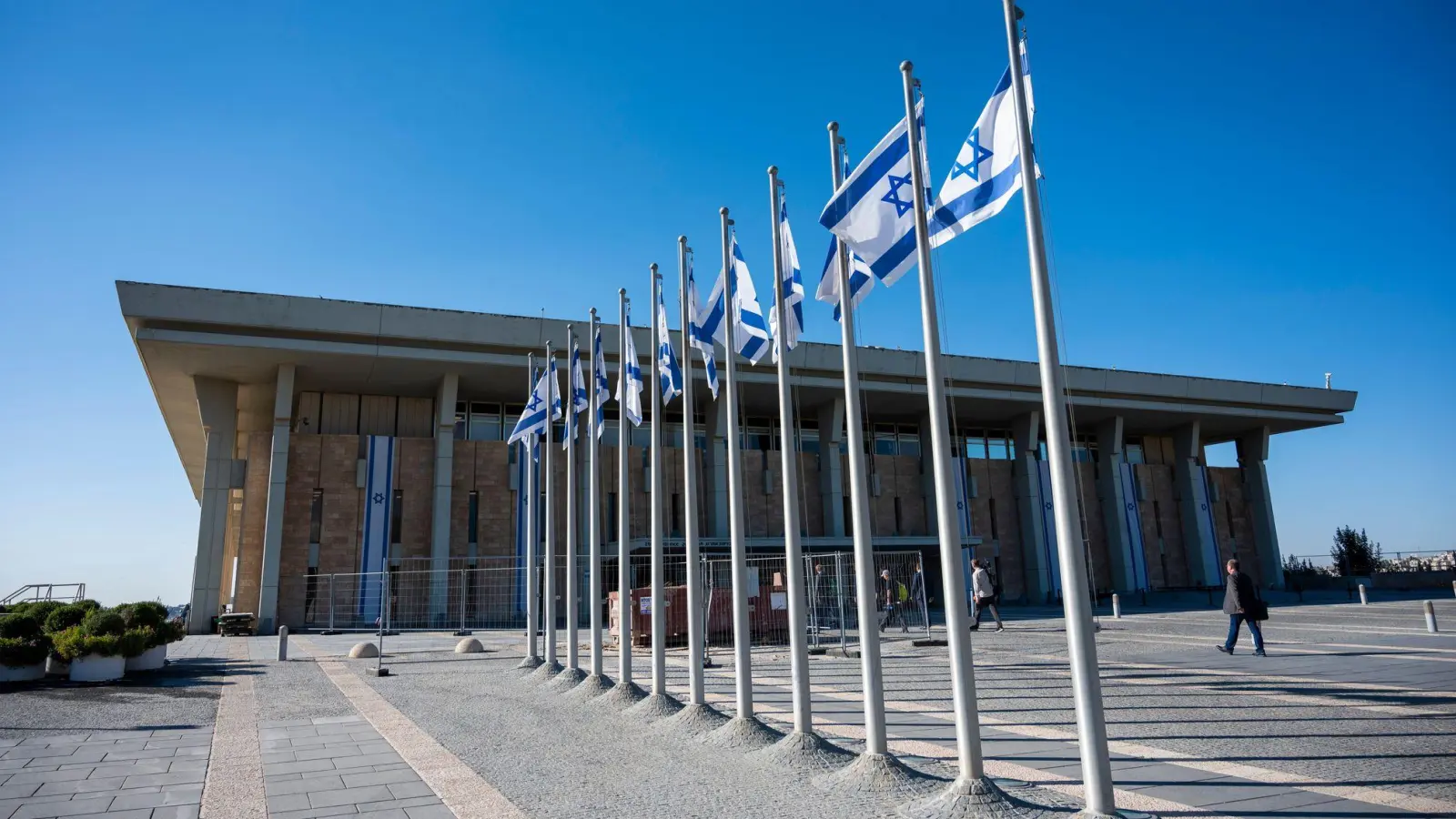 Das israelische Parlament, die Knesset, hat das UN-Hilfswerk für Palästinenser, UNRWA, zu einer Terrororganisation erklärt.  (Foto: Christophe Gateau/dpa)