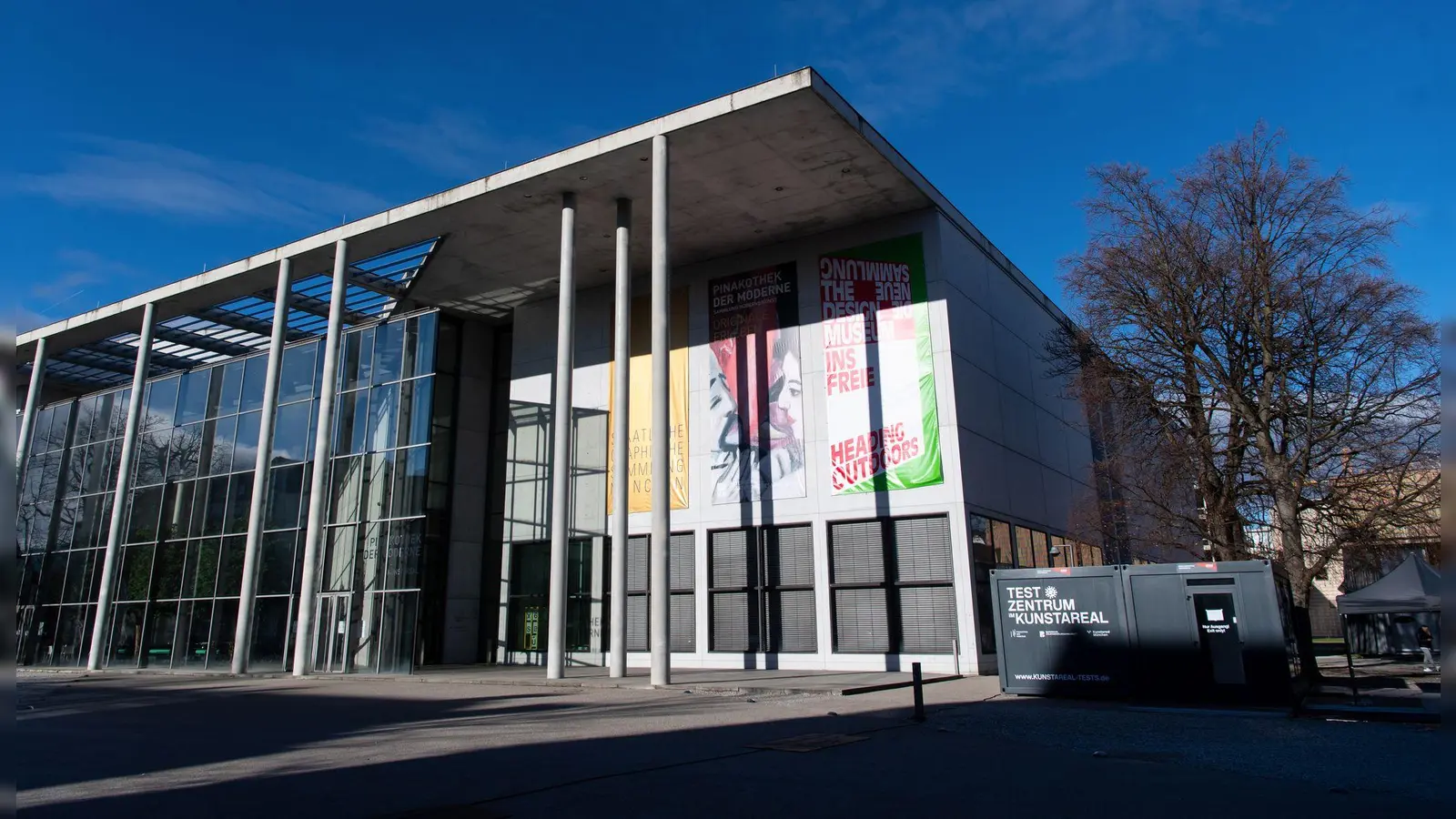 Die Neue Sammlung in der Pinakothek der Moderne hat eine bedeutende Sammlung japanischer Keramiken und Lackarbeiten erworben, mit Unterstützung der Kulturstiftung der Länder.  (Foto: Sven Hoppe/dpa)