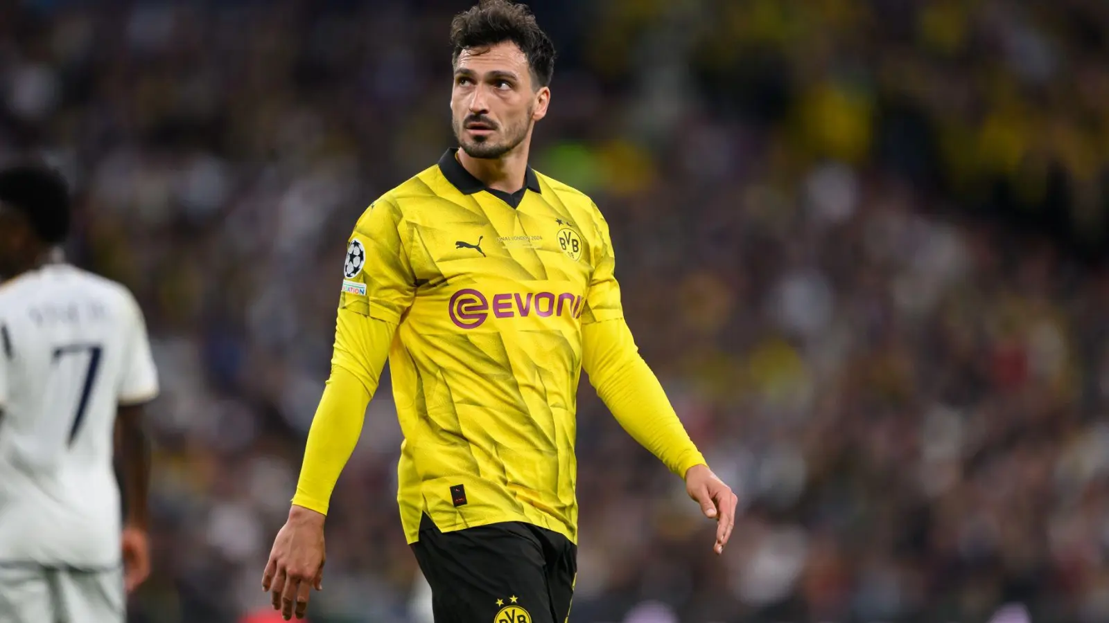 Hummels zeigt sich noch einmal im BVB-Trikot. (Foto: Robert Michael/dpa)