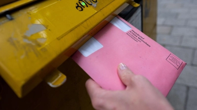 Statt wie bisher zwischen vier und fünf Wochen stehen für die Briefwahl bei der vorgezogenen Bundestagswahl im Februar nur rund zwei Wochen zur Verfügung. (Archivbild) (Foto: Sven Hoppe/dpa)