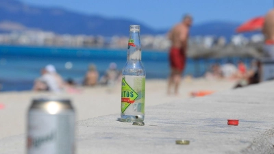 Auch ein Teil der Urlaubsinsel Mallorca ist von dem Alkoholverbot betroffen. (Foto: Clara Margais/dpa)