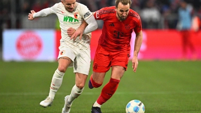 Mads Pedersen (l) fällt verletzt aus. (Foto: Tom Weller/dpa)