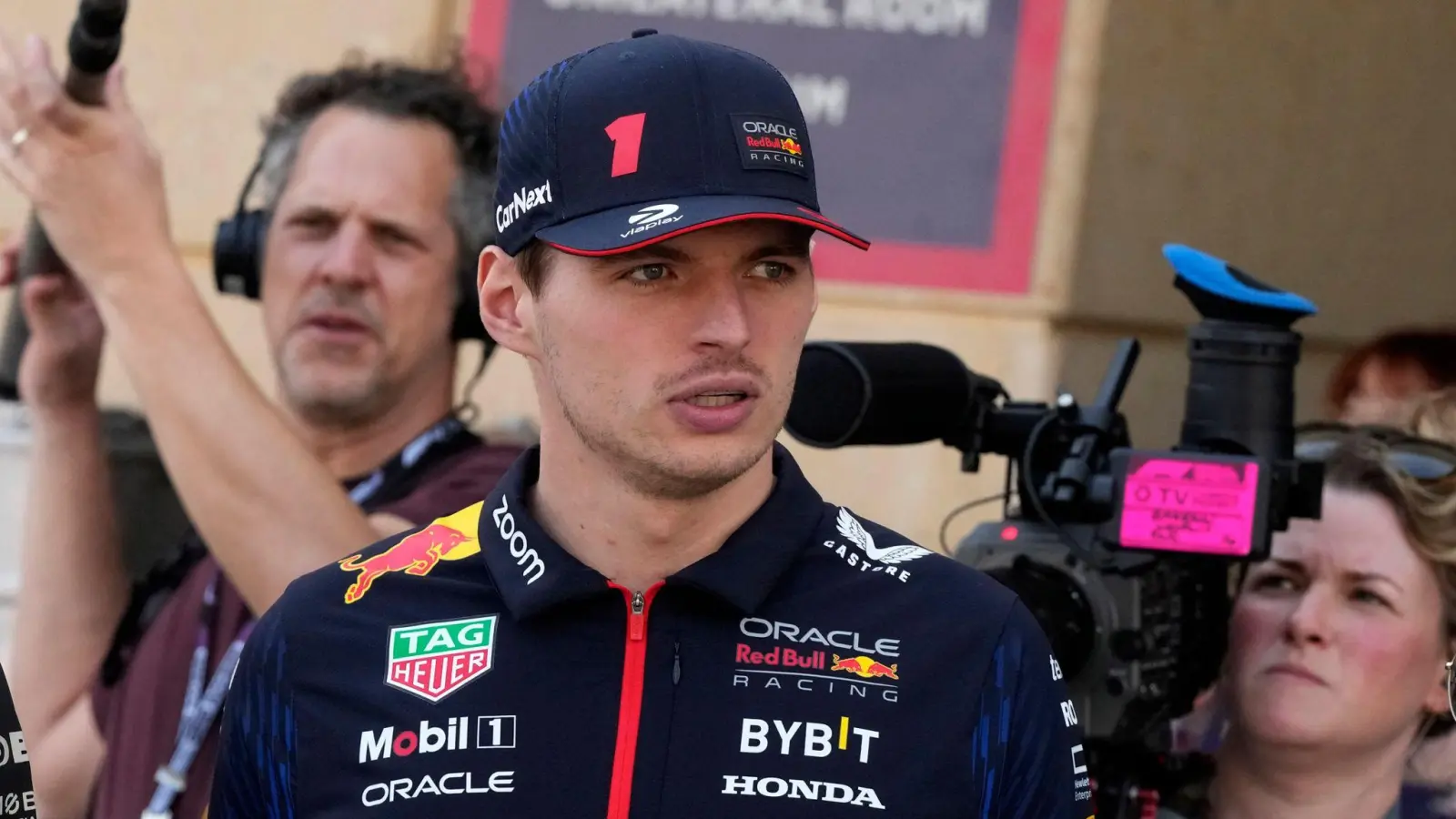 Red-Bull-Fahrer Max Verstappen aus den Niederlanden in Bahrain. (Foto: Frank Augstein/AP/dpa)