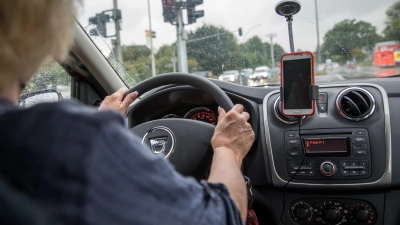 Ein Auto ist auch für Bürgergeld-Empfänger wichtig, besonders für den Weg zur Arbeit oder potenzielle Jobmöglichkeiten. (Foto: Christin Klose/dpa-tmn)