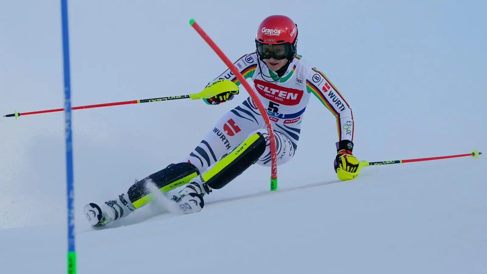 Kam auf Platz zwei beim Weltcup in Levi: Die 32-jährige Lena Dürr. (Foto: Giovanni Auletta/AP)