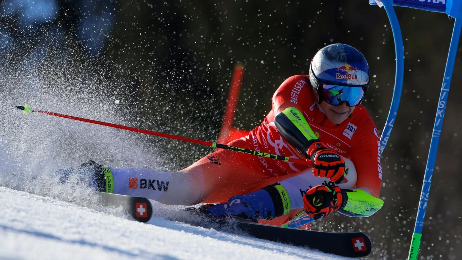 War auch in Slowenien nicht zu bezwingen:  Marco Odermatt. (Foto: Giovanni Pizzato/AP/dpa)