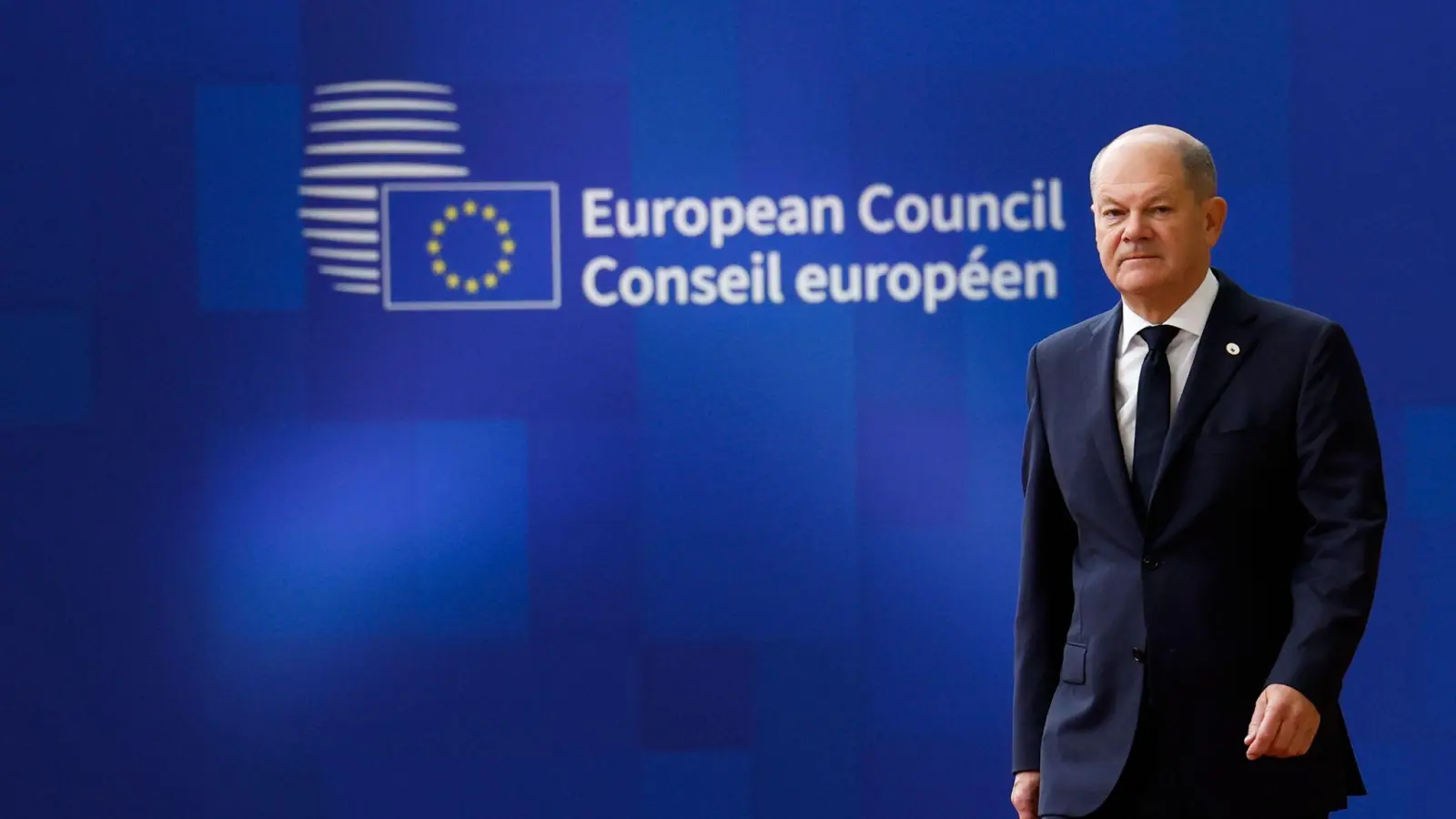 Kanzler Scholz beim EU-Gipfel (Foto: Geert Vanden Wijngaert/AP/dpa)